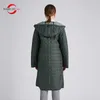 現代の佐賀の女性のコート秋の薄い綿の埋め込まれた春の長いジャケットフード付きパーカー女性キルティングワンサイズ211013