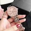 브랜드 시계 여자 여자 다이아몬드 크리스탈 3 다이얼 스타일 금속 스틸 밴드 석영 손목 시계 M134