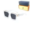Kaliteli Lüks Kadının Güneş Gözlüğü Moda Erkek Güneş Gözlük UV Koruma Erkekler Tasarımcı Gözlük Degrade Metal Menteşe Kadın Gözlükler Orijinal Kutuları ile 96006