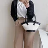 Axelväskor Xiaoning 2021 Väska Kvinnors Fashion Trend Hand Bärande Lady Splicing Stor kapacitet Kanfas Bucket