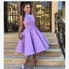 Light Purple High Neck Homecoming Dresses 2022 Sleeveless Lace Satin Tea-Length Short Party Prom Gown Appliques Custom Mdae 317V