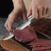 톱니 모양 스테이크 나이프 다마스쿠스 패턴 7CR17 스테인레스 스틸 과일 쇠고기 쇠고기 칼슘 디너 칼 붙이 테이블 나이프 나무 손잡이 식기 세척기 안전