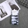 Tie-barwniki Skarpety Mężczyźni I Kobiety Trend Hip-Hop Tube Jesień Zima Tide BR Solid Color Cotton Ins Wind X0710