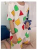 漫画ピジャマセットシンパジャマちゃん女性のパジャマ夏半袖スリーフスリーフスーツのショーツホーム服Sinchan 210830
