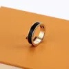 2023 Nieuwe ontwerper titanium staalband ringen mode sieraden heren simple moderne ring dames cadeau no box