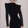 Sonbahar ve kış mizaç siyah elbiseler vintage zarif stil kadın uzun kollu high-end vestido da festa 210520