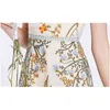 Мода Летние взлетно-посадочные полосы женские женские сетки о-шеи цветы вышивка старинные женщины MIDI Vestoidos 210520