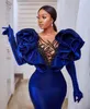 2021 Modest Velvet Royal Blue Sirène Robes de bal plus taille Rouffles Crystal Perles Cap