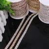 Düğün Kanatları 5 Yarda/Rulo 2/4 Sıra Rhinestone Trim Aplike Kristal Zincir Temiz KAPAK Kek Şerit Kostüm Elbise