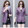 Moda de moda de couro feminino Menina de inverno 2022 Lady Autumn Suit Coat Feminino Elegante Slim Plus Tamanho Casacos de pele de carneiro G095