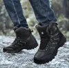 Famosi stivali invernali firmati scarpe da esterno alte da uomo nuove più scarpe da trekking da uomo calde in velluto Scarponi da neve da uomo romano