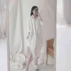 Blå vit lång skjorta plus storlek Lös bf stil sommar under knäet Kvinnor Blusar Lazy Solid Koreanska Kläder 9654 210417