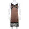 カジュアルドレスエレガントなスパゲッティストラップパッチワークレースドレス女性のためのミディ2022夏のVネックパーティー服