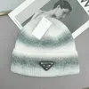 2022 Designer Luxury Knitted Hat Beanie Cap Mens Fitted Hats Unisex Cashmere Letters Casual Skull Caps Outdoor Fashion High Quality