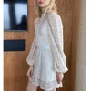 [Deat] Zomer Mode Lange Mouw Stand-Up Kraag Hoge Taille Terug Uitgehold Elegante mini-jurk Dames 13Q273 210527