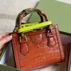 Beroemde ontwerpers Handtas Echte Bamboe Tassen Topkwaliteit Lichte Dame Mode Portemonnee Cross Body Handvat Effen Dames AlligatorPopu2745