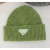 Luxury Designer Beanies Fashion Womens Mens Knitted Winter Triangle Brands Unisex Warm Fitted Hats 9 color