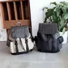 Torby Designer Plecaki Unisex Dziewczęta Chłopcy Kobiety Styl Dopasowane kolory Paski Klamra liny Mężczyzna do worków marynarskich Duffel Mężczyźni Plecak Torebka na laptopa