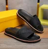 Clásicas mujeres hombres zapatillas Diapositivas Sandalias para mujer Zapatos Zapatilla Perla Estampado de serpiente Diapositiva moda Verano Ancho Plana Señora Sandalia con caja Bolsa para el polvo F99F