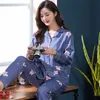 女性のパジャマは綿の寝室のターンダウンカラー長袖秋とサイズパジャマ格子の女性カジュアルホームウェアピジャマ210809