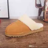 Plus Size Designer Womens Furry Toffles Cowhide Stuff Home Plush Slipper 2021 Vinter Varma Män och Kvinnor Bomullskor