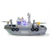 Musik Flash Light Electric Patrol Boat Battle Boat Fighting Boat Electric Water Spraying Ship Warship Play Toy Kid Present Bästa leksak