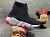 Neue Arrivlas-Designer Mode Luxus für Kinder Mädchen Speed Trainer Off Red Triple Black Flacher Freizeitschuh Socke Stiefel Kinderschuh2661593