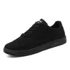 2021 Erkekler Koşu Ayakkabıları Siyah Kırmızı Gri Moda Erkek Eğitmenler Nefes Spor Sneakers Boyutu 39-44