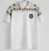 Wales Retro fotbollströjor 1976 1982 1990 1992 1993 1994 1995 1996 1998 fotbollströja Giggs Hughes Saunders Rush Boden Speed