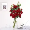 Dekorativa blommor kransar yumai 1pc 3 huvud 95 cm lång stam rosor konstgjord gren flanell röd ros för hem bröllopsfest kransdekorati