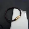 Modisches Armband, Charm-Armbänder, modischer Unisex-Schmuck, freie Größe, hochwertige Magnetschnalle, Gold mit Lederschmuck, Armband, 5 Optionen