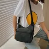 Женщина Crossbody Смежные Сумки для мужчин Подростки Легкий Водонепроницаемый Холст Спорт на открытом воздухе Путешествующее грудь Сумка 3 Цвета Высокое Качество