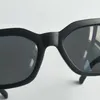 Classic Designer Luxury Solglasögon för Män Kvinnor Kvadrat Solglasögon UV400 Glasögon Metallram Glasögon