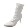 Bottes 2021 Sexy élastique femmes robe de Banquet mode de mariage brodé stiletto à talons hauts court