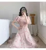 Summer Five-Poted Star Ricamo Rosa Mesh Vestidos Ladies Elasticità Busto Collare quadrato Flare Sleeve Depive Party Dress 210514