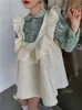 Quilted Ruffle Vinterklänning Kvinnor Designer Ärmlös Beading Emboss Mini Backless Tank Elegant Fashion 210427