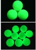 2 sztuk / partia Balls Luminous Light Up Bright Night Glow Reusable Night Golf Ball Akcesoria Fluorescencyjne