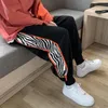 Calças Masculinas 2022 Homens Harém Calças Soltas de Verão Zebra Stripe Print Moda Hip Hop Calças de Moletom Jogging Ao Ar Livre Masculino Sólido
