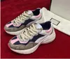 Klassiker läder sneaker Lyx Designers Skor med Strawberry wave mun Tiger Web print Vintage Trainer Casual skor