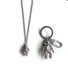 Luxury designer Keychain L Key Chain Key Buckle Necklaces Car Keychain Handmade Keychains Man Woman Fashion Necklace Bag Pendant Accessories