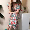 Women Blue Vintage Prniting Pattern Dress V-neck Short Puff Sleeve Loose Fit Fashion Spring Summer 448 210510