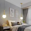 Lampade a sospensione in ottone Nordic Anello in metallo nero Sfera di vetro Lampada a sospensione a LED semplice bar sala da pranzo lampada da camera da letto