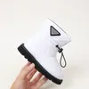 Nyaste barndesigner stövlar whinter barn småbarn skor mode av hög kvalitet utomhus varma snö boot pojkar flickor non-slip casual sneaker