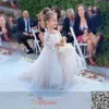 Fashionmia elfenben vit puffy tulle spets boll klänning blomma flicka klänningar långärmad prinsessan illusion bröllopsfest med bågar 210724