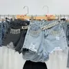 Frauen Jeans Frauen 2022 Sommer-Mode-Pailletten Perlen Shorts Mid-Taist All-Match Spitzenblume Stereoloch Denim
