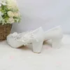 Chegada mulheres casamento sapatos vestido de dama de honra roubo medido medido sapatos branco laço flor flor feminina 211123