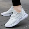 Flying woven men Shoes spring casual breathable sports single old Beijing cloth running designer shoes male top service discount show you low price