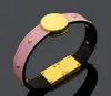 2021 Fashion Leather Armband för män Kvinna Designers Armband Läder Blomma Mönster Armband Pärlsmycken med ruta 3283820165