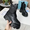 2021 Classic Women Mens Boots Quality Rois Martin Ankle äkta läder Militär Combat Models Platform Bag Boot Triple Cowhide Motorcykelskor