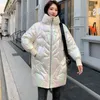 Chic Shiny Neon Down Kurtka Kobiety Oversized Dorywczo Luźne Ultra Lekkie Płaszcz Zima Zagęścić Ciepłe Midi Długi Płaszcz 210419